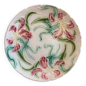Antique slip plate