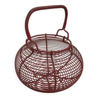 Red salad basket