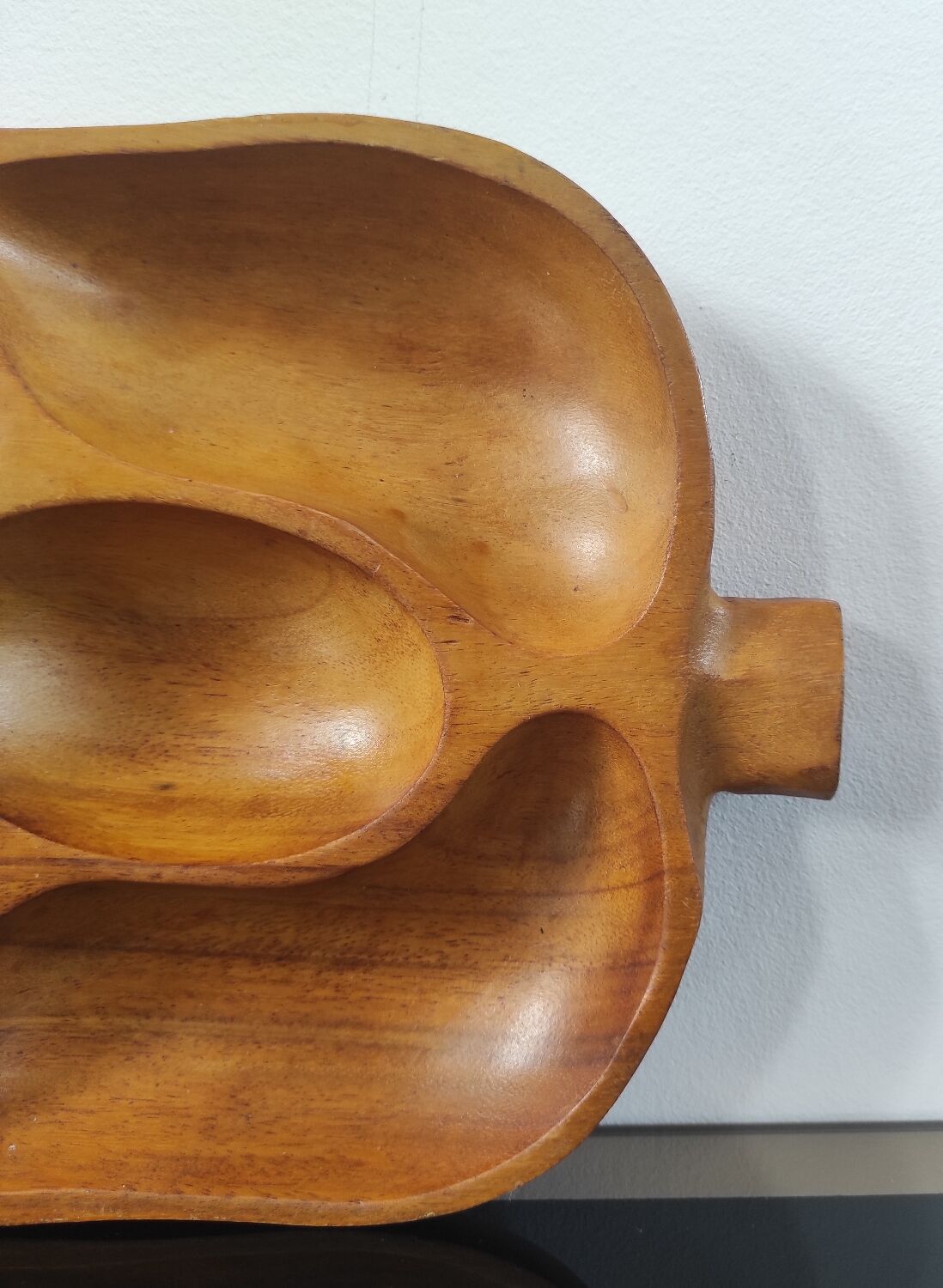 Vintage carved wooden aperitif platter – 4 compartments