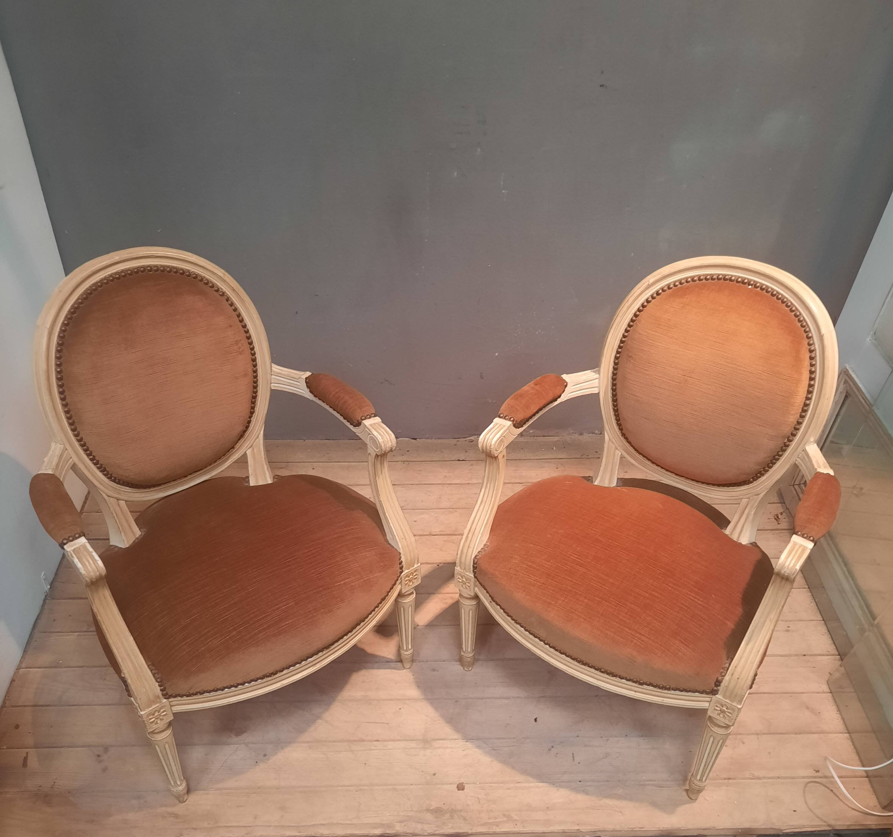 Pair of Louis XV style gray lacquered armchairs