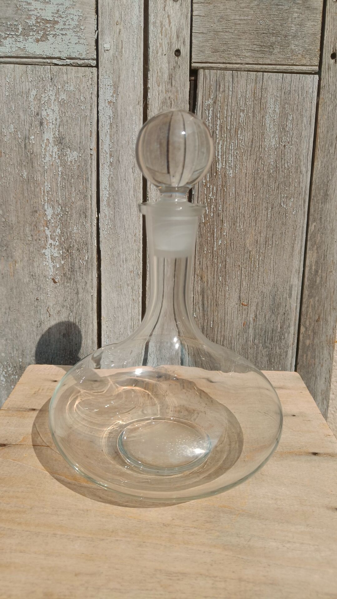 Glass decanter