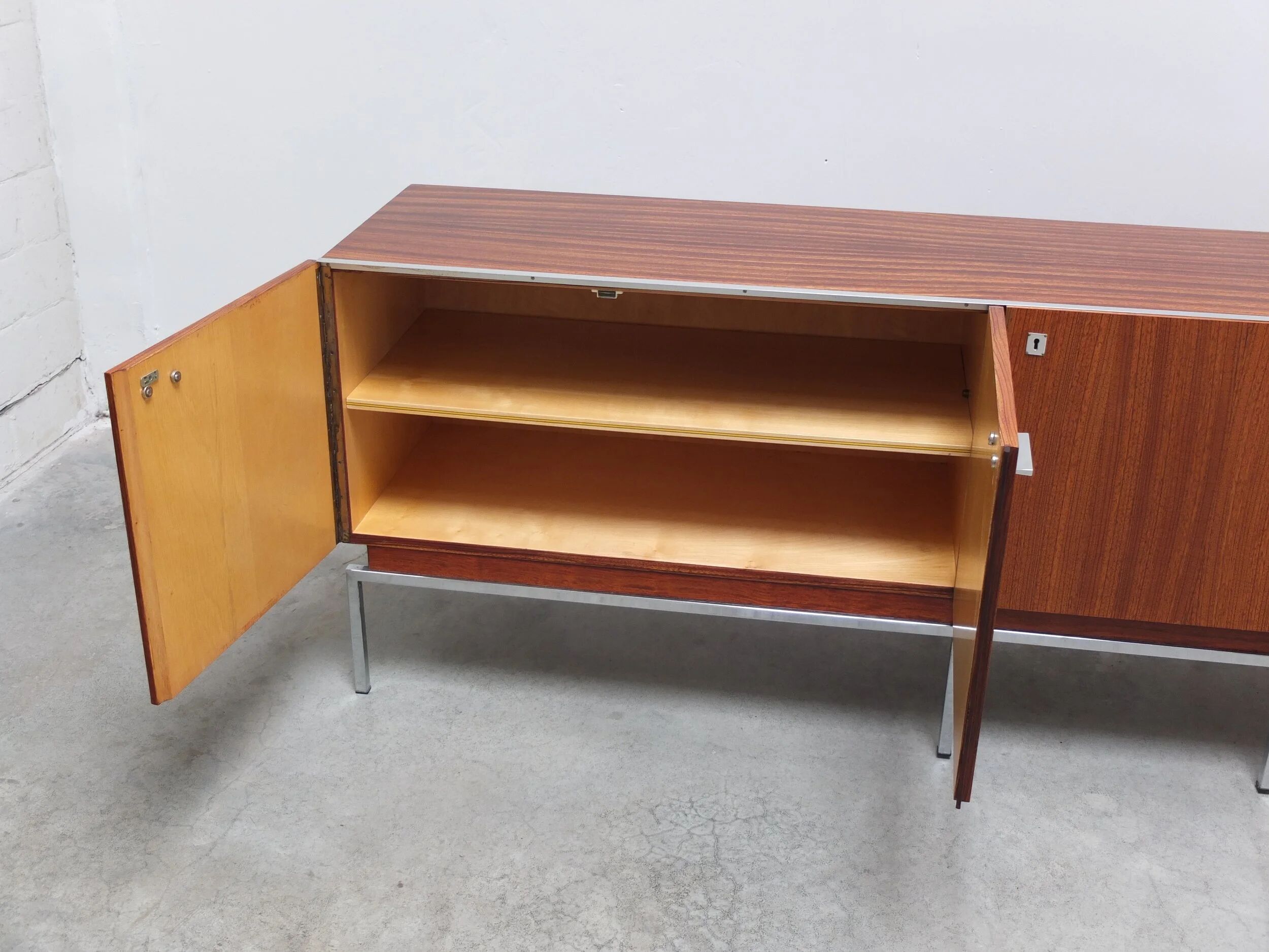 Large modernist sideboard in Indian rosewood, 1960s
