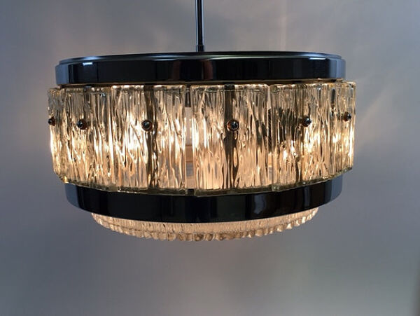 Le danois tambour en forme de verre pressé