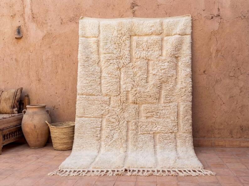 Authentic handmade pure natural wool rug size 2/3 m