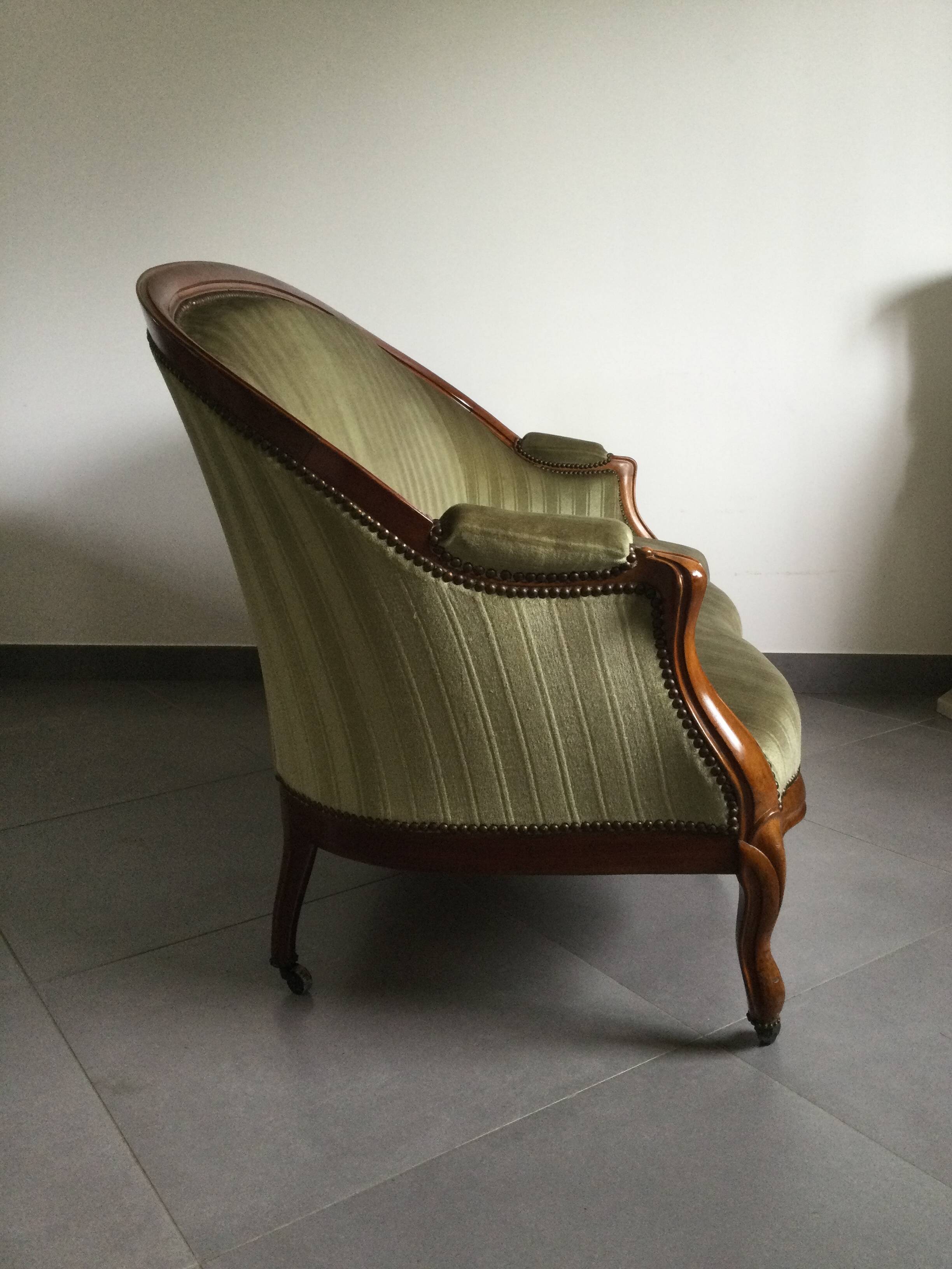 Napoleon III Mahogany Sofa