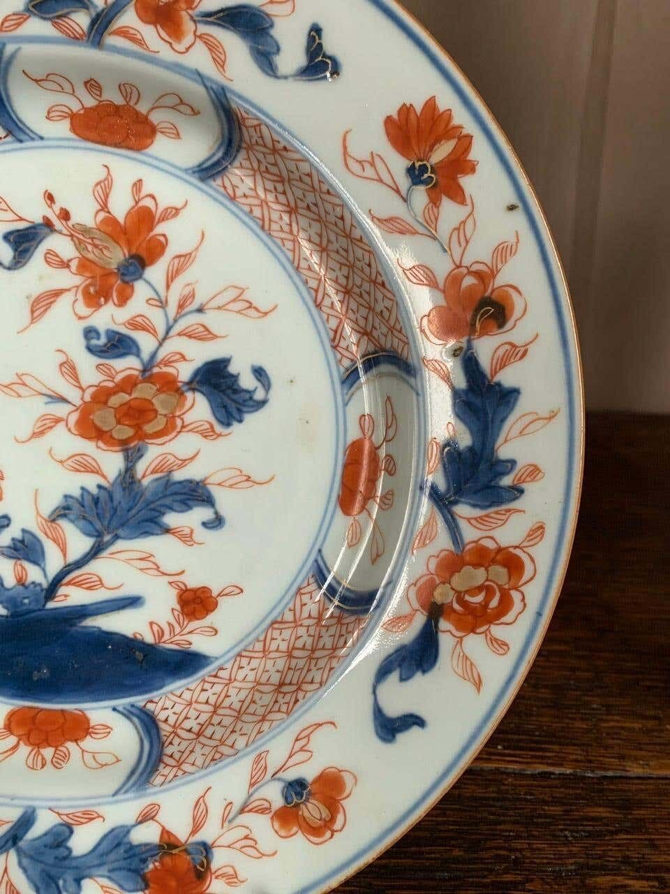 Imari Chinese porcelain plate, 19th century