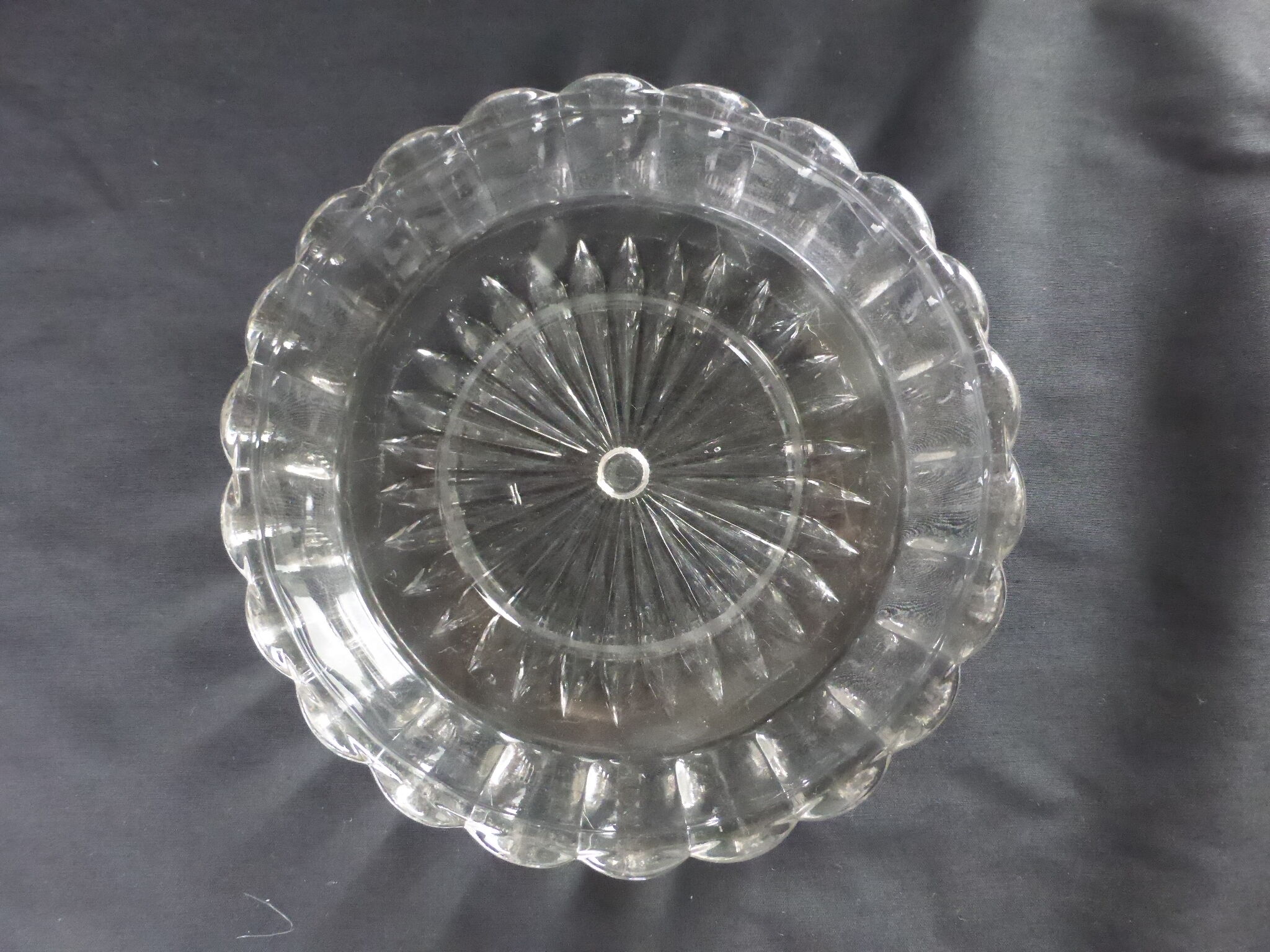 4 dessous de bouteille anciens en cristal moulé portieux/coupelles déco vintage