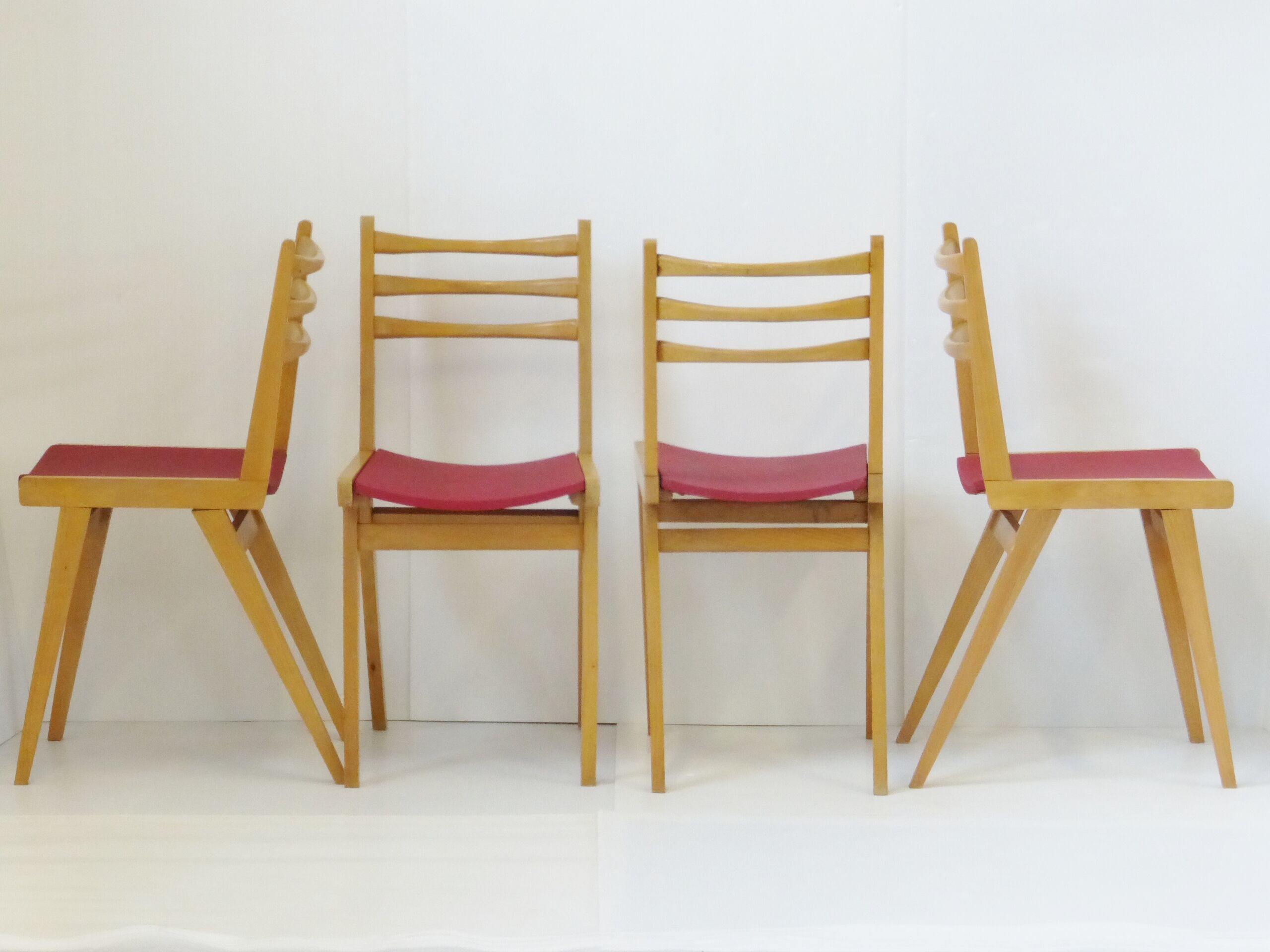 Set of 4 chairs Bistro zazu red vintage oak French mid-century modern chairs