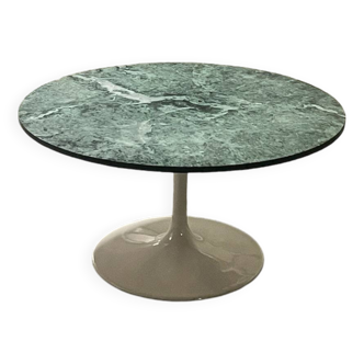 Saarinen style tulip and marble swivel coffee table, design 1970
