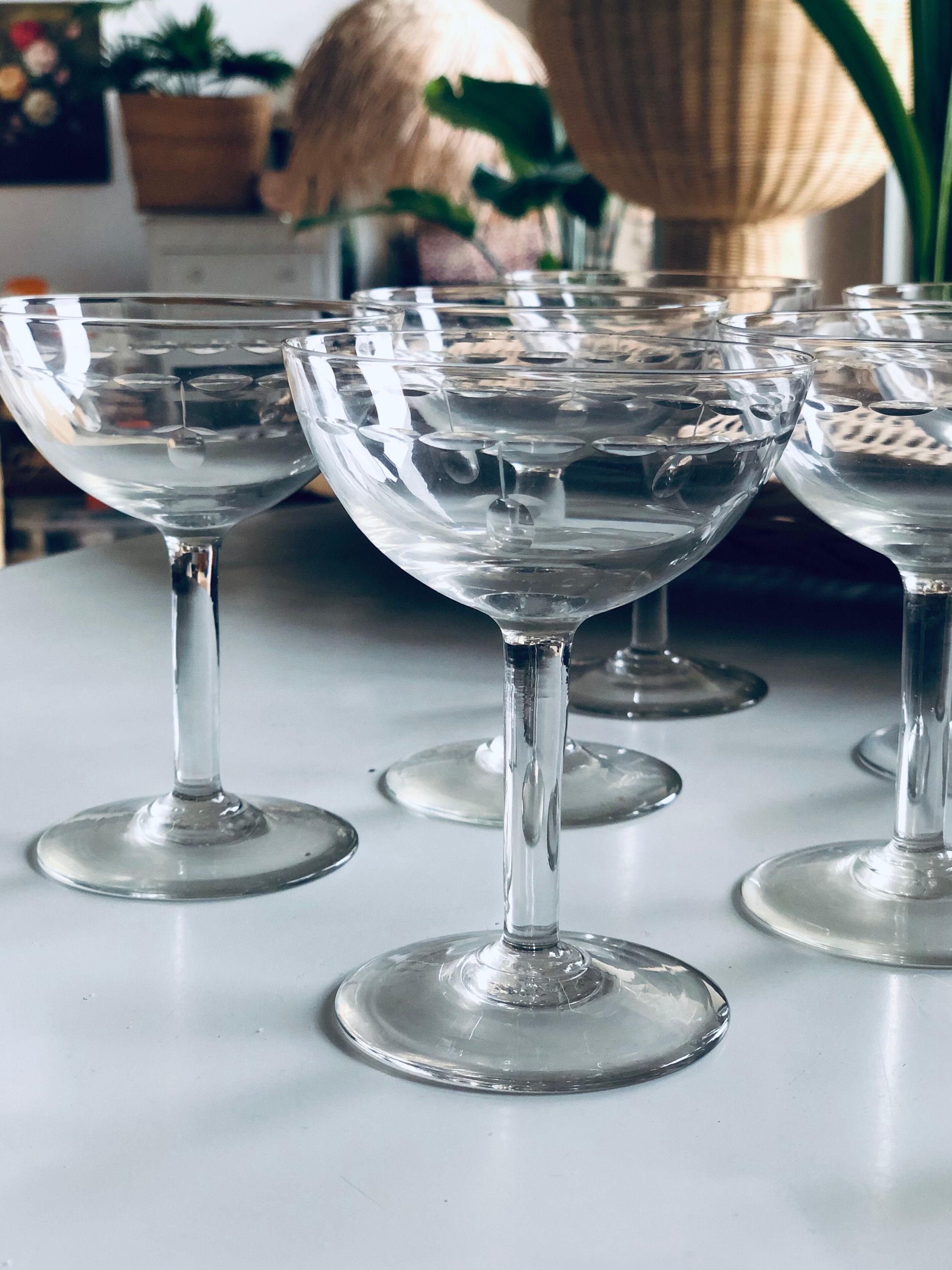Set of 11 champagne glasses