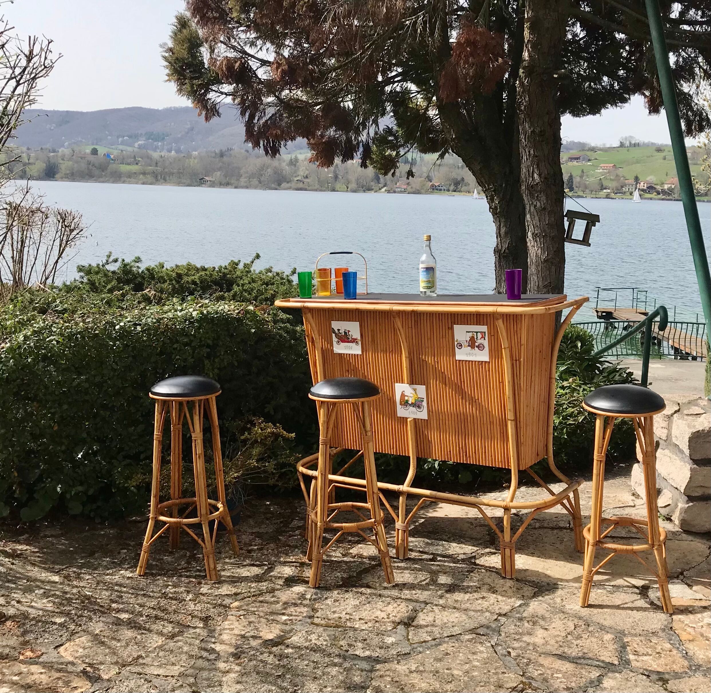 Bar and rattan stools 60s