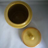 Salt pot in beige-painted earthen