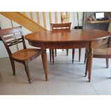 Table à manger ovale et 4 chaises