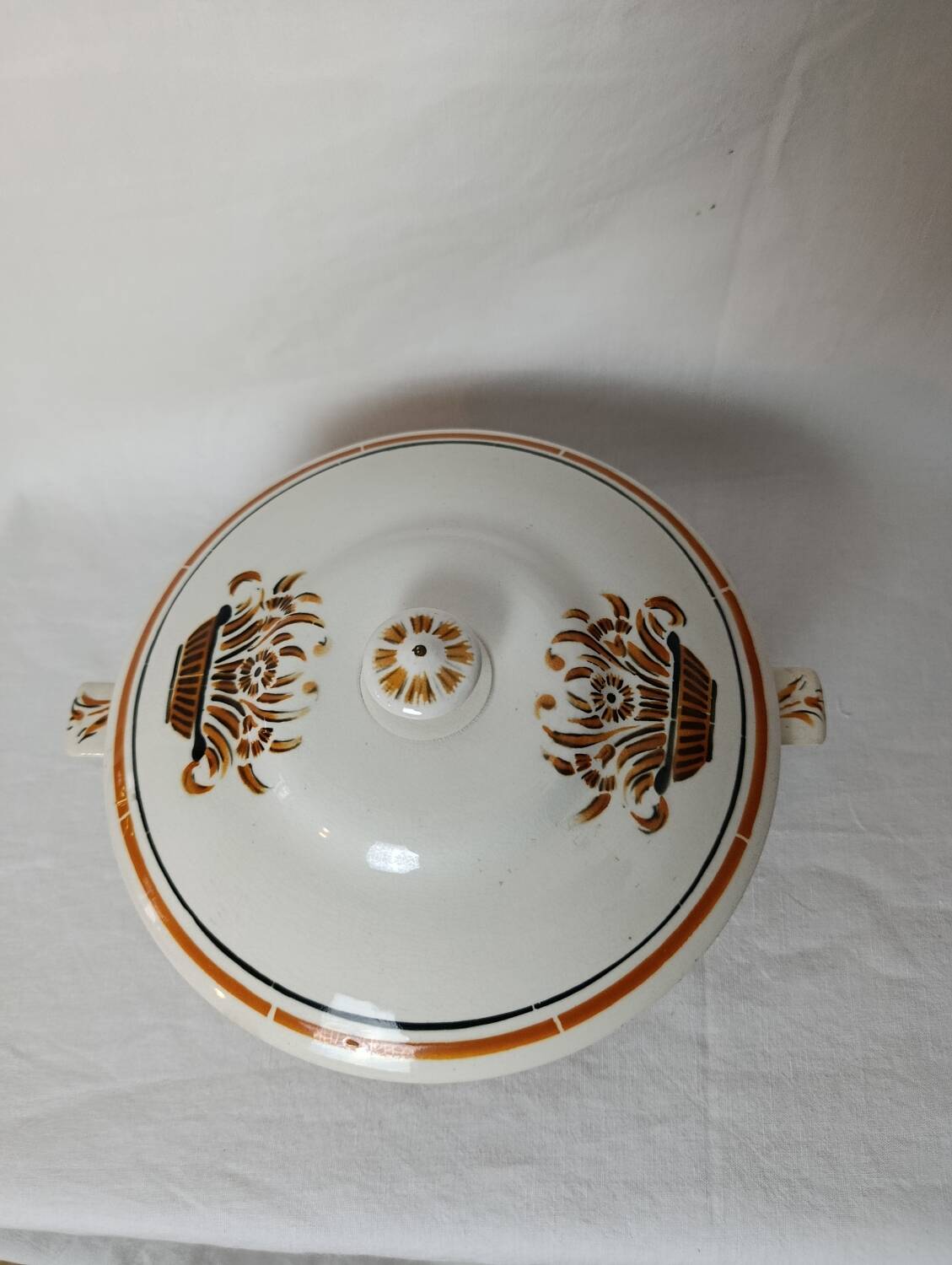 Vegetable dish/ Soup tureen Badonviller model DJERBA