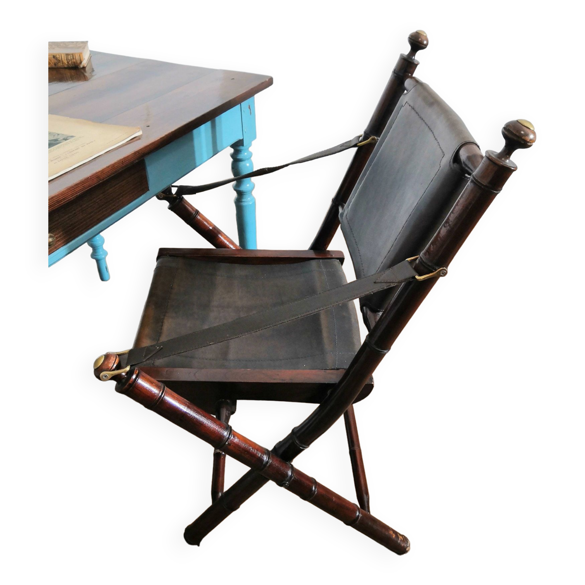 Colonial foldable chair