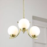 Lustre italien du milieu du siècle en laiton et opaline