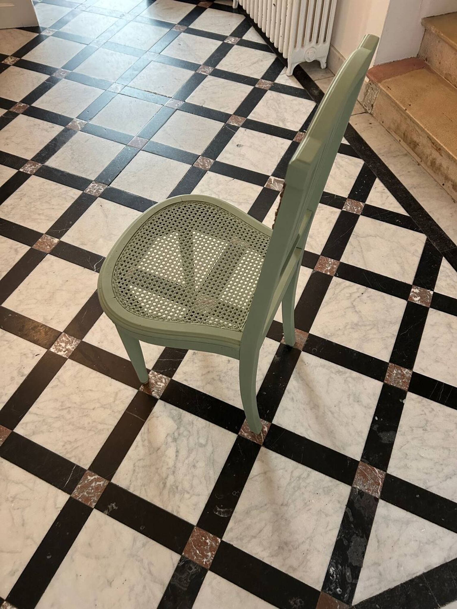 Empire chair