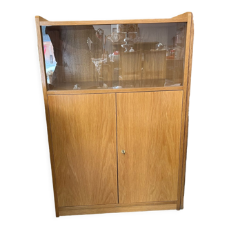 Showcase furniture 50s