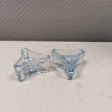 2 bougeoirs en verre bleuté