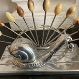 Art Deco metal snail spade service