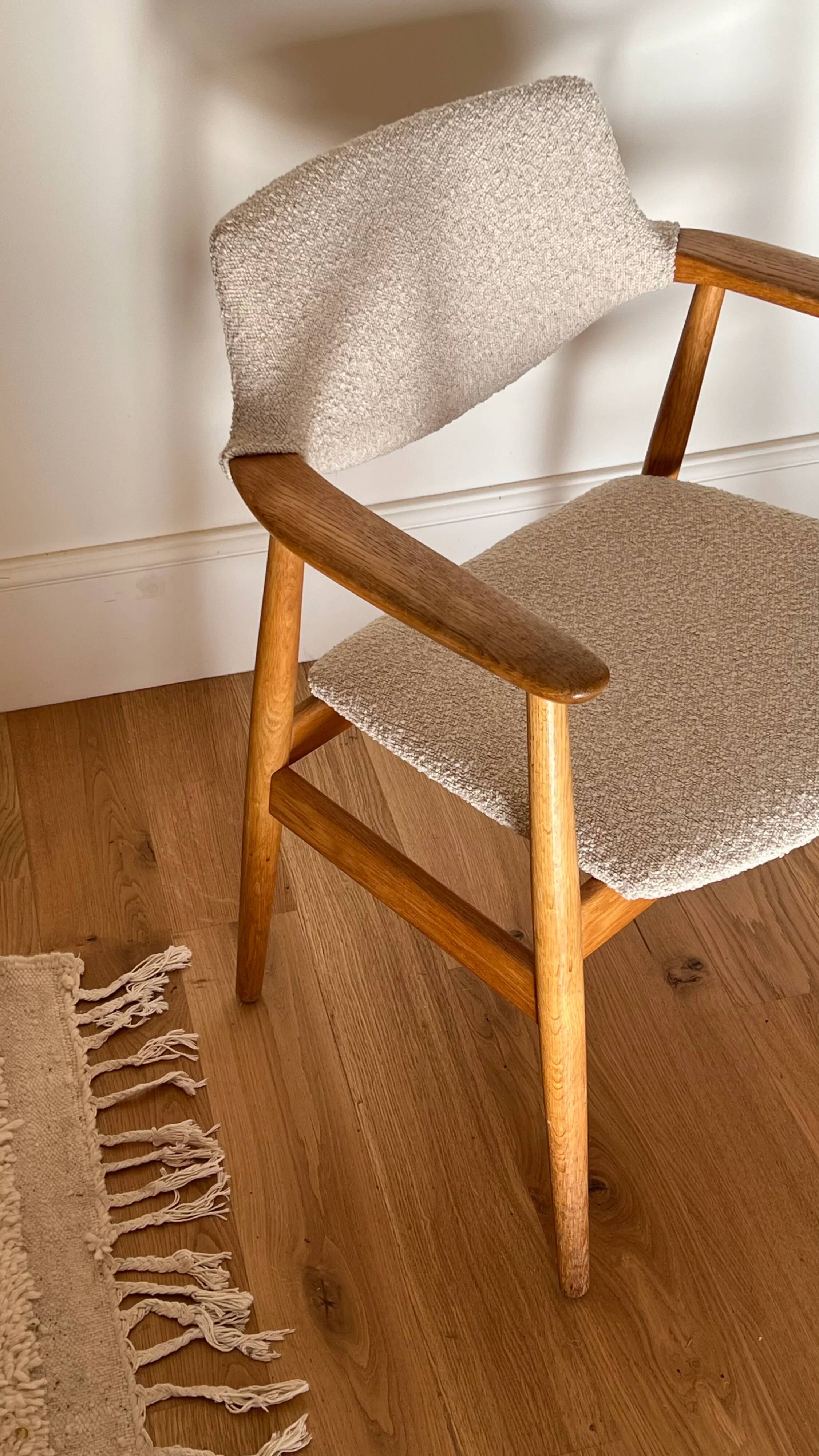 Vintage Scandinavian oak armchair "Holm" - 1960s