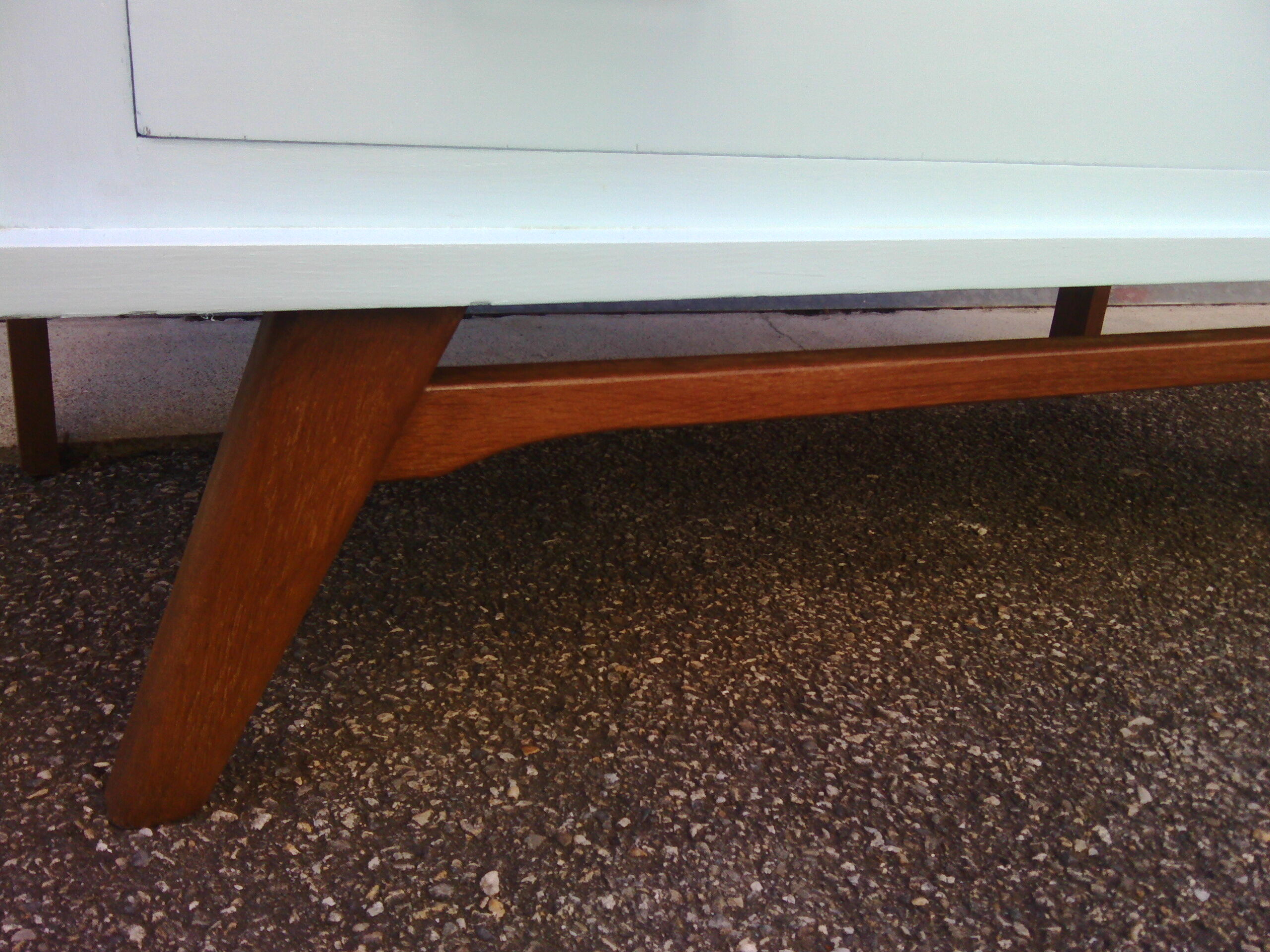 Vintage chest of drawers compass feet 1950