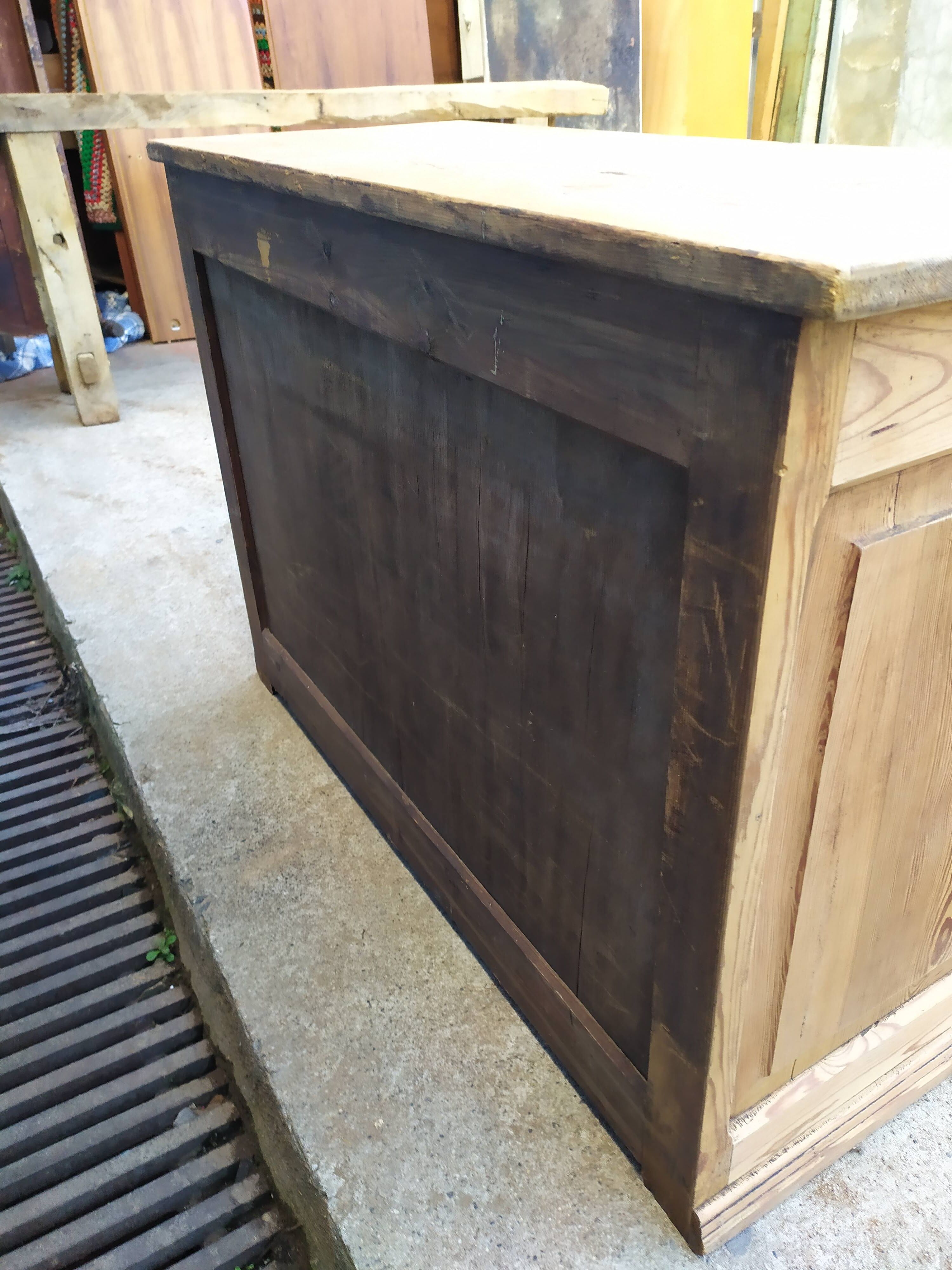 Buffet stripped fir