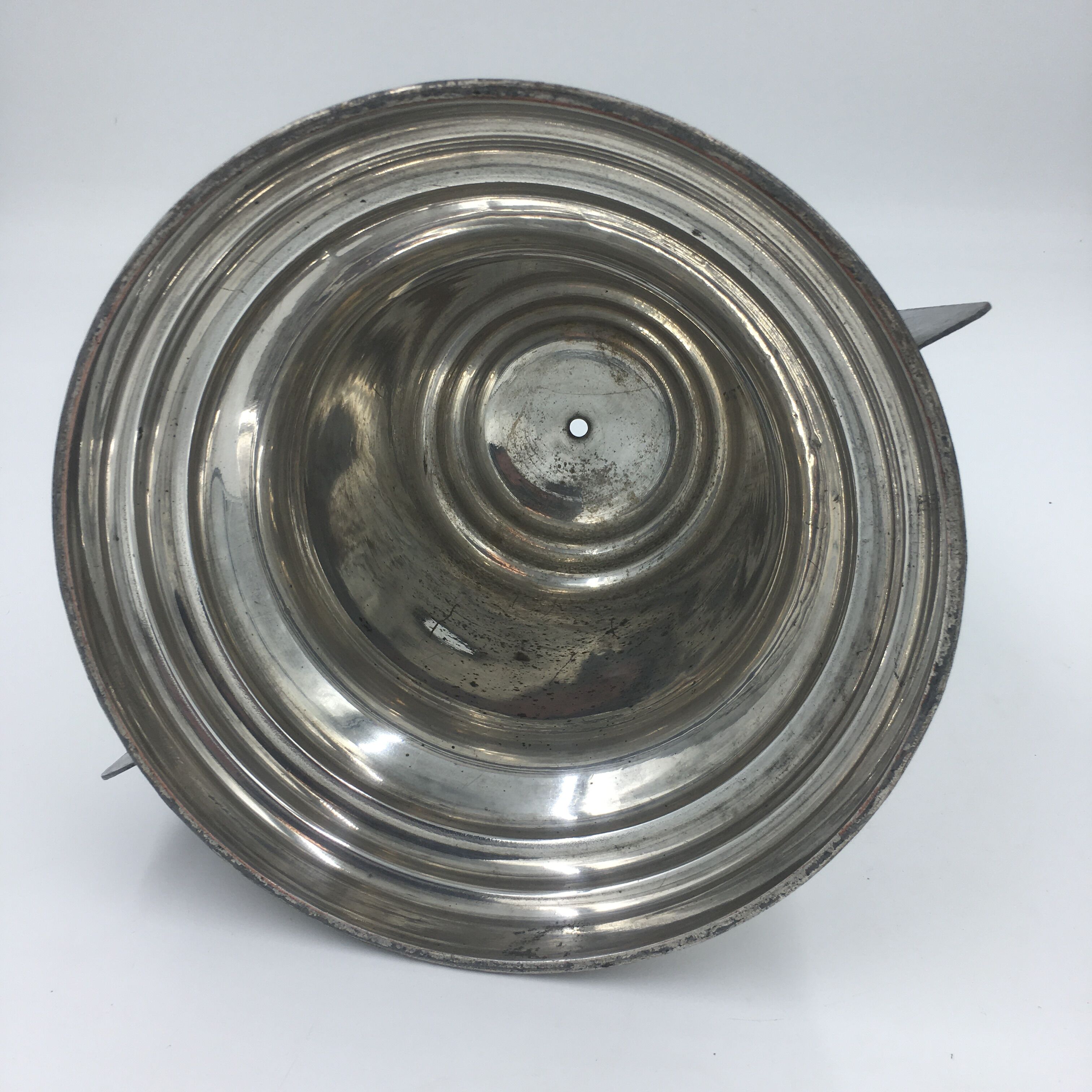 Bell-shaped ice mold