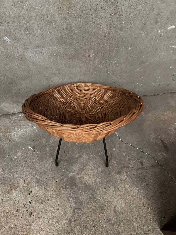 Fauteuil enfant en osier vintage design