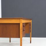 Søborg Møbler ‘model 130’ teak & beech writing desk by Børge Mogensen
