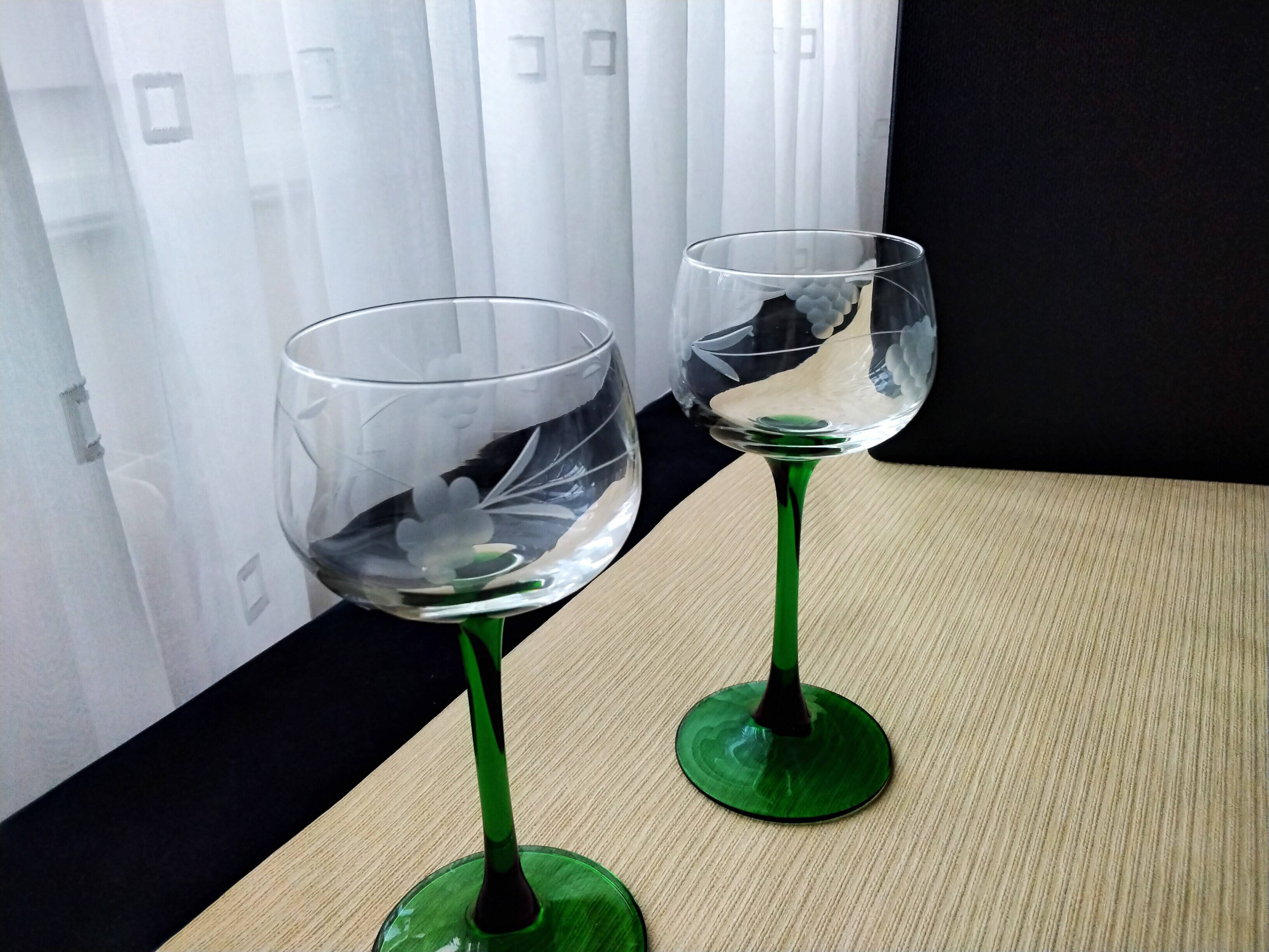 6 Alsace white wine glasses Ground floral decoration