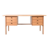 Mid-Century Oak Desk by Svend Åge Madsen for Sigurd Hansen, 1960s.