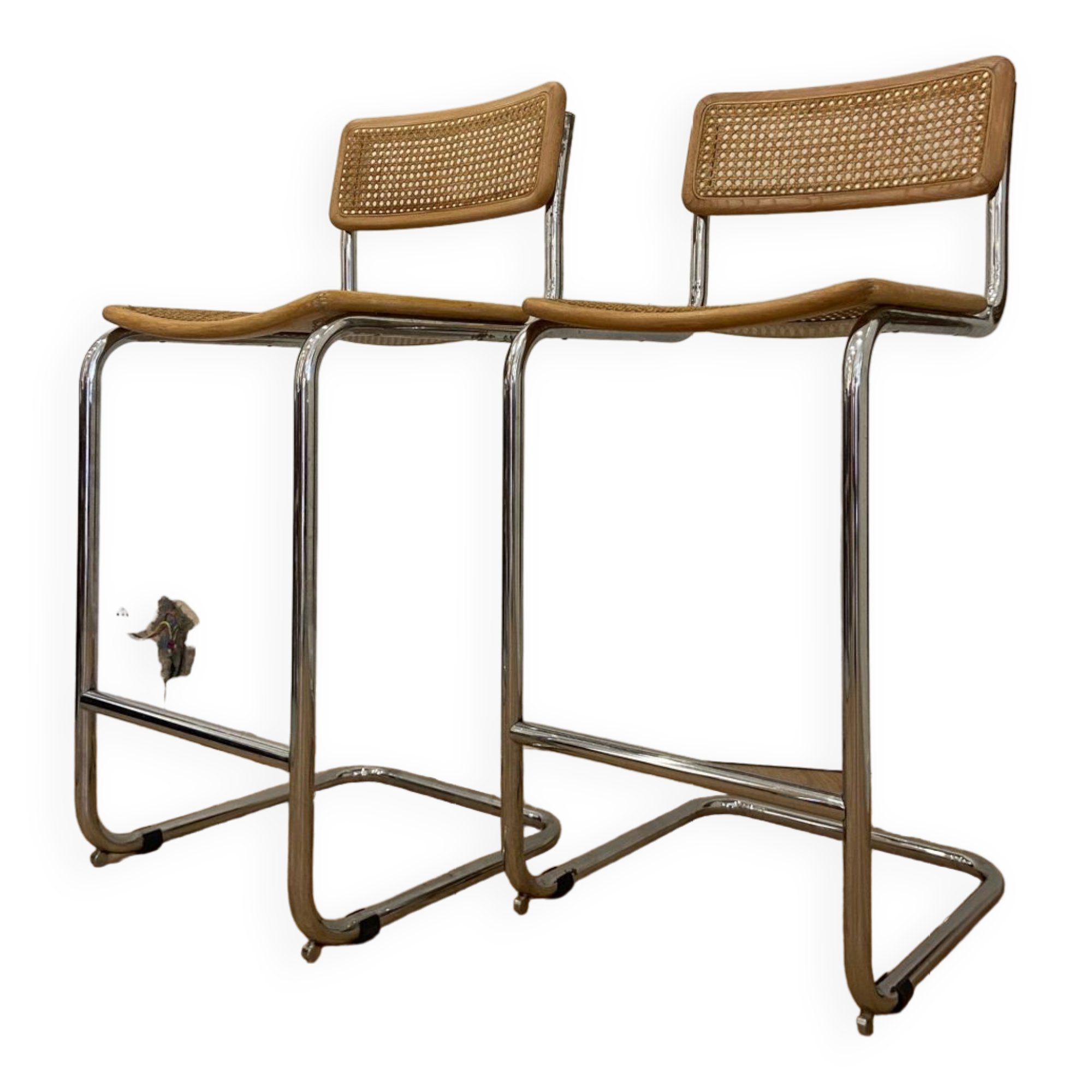 Tabourets de Bar Cesca par Marcel Breuer.