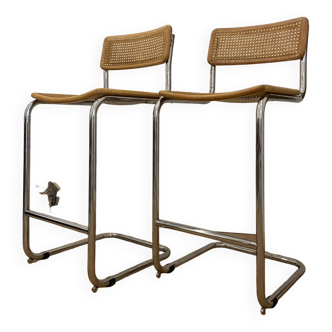 Tabourets de Bar Cesca par Marcel Breuer.