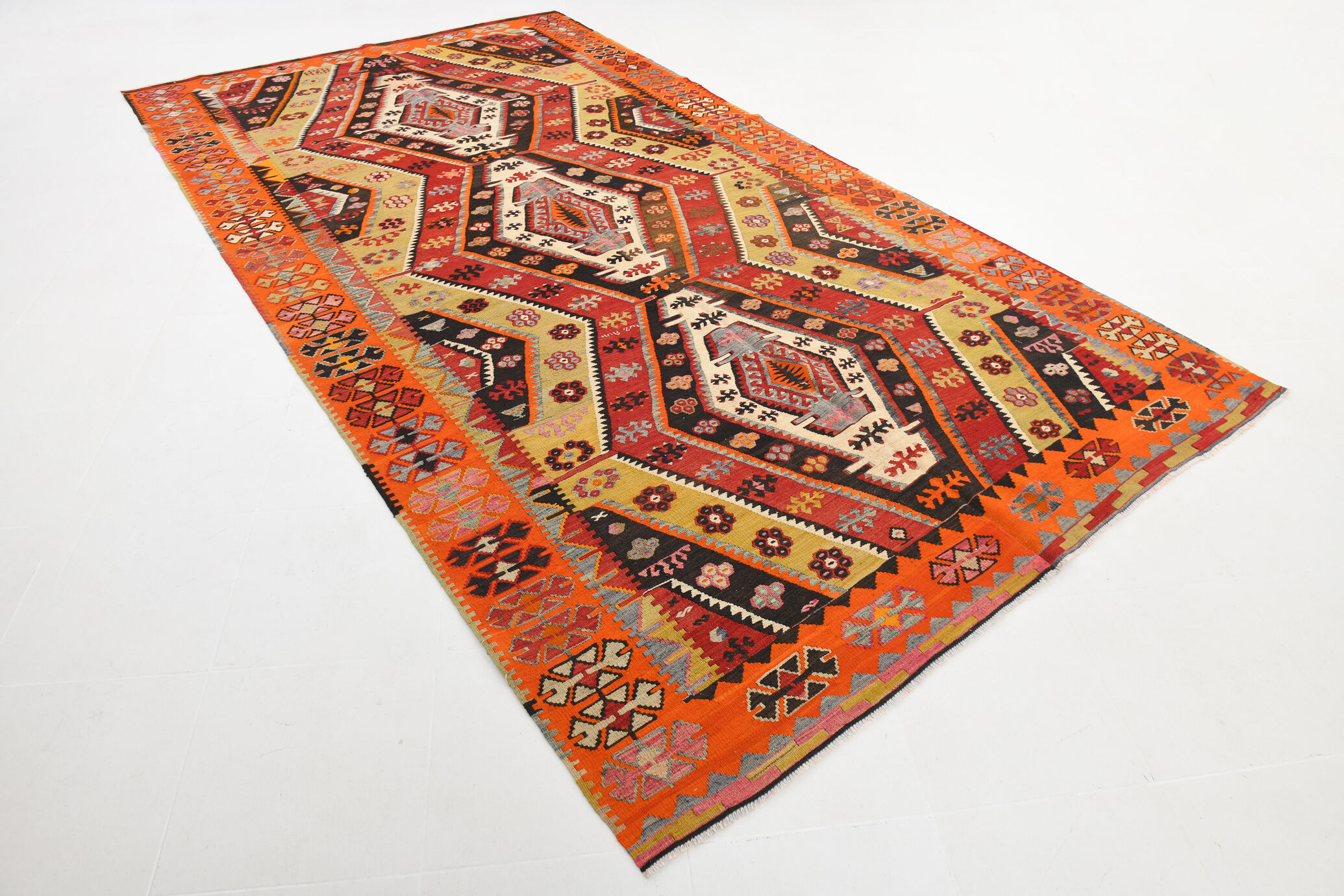 7x12 Scandinavian Kilim Rug, 205x384Cm