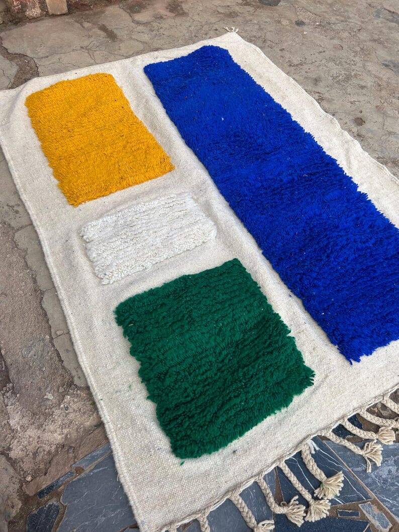 Handmade Berber rug 150/250 cm
