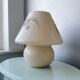 Lampe de table de champignon de verre de verre super belle 70s