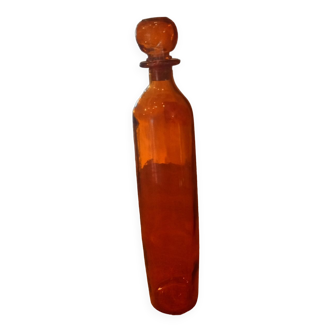 Glass bottle