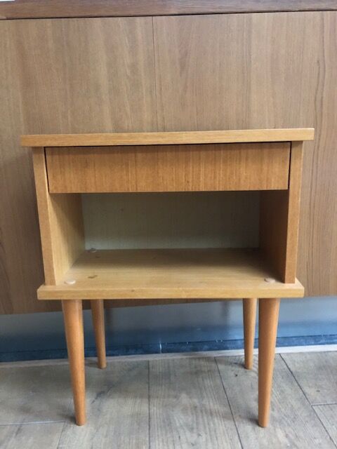 Bedside table
