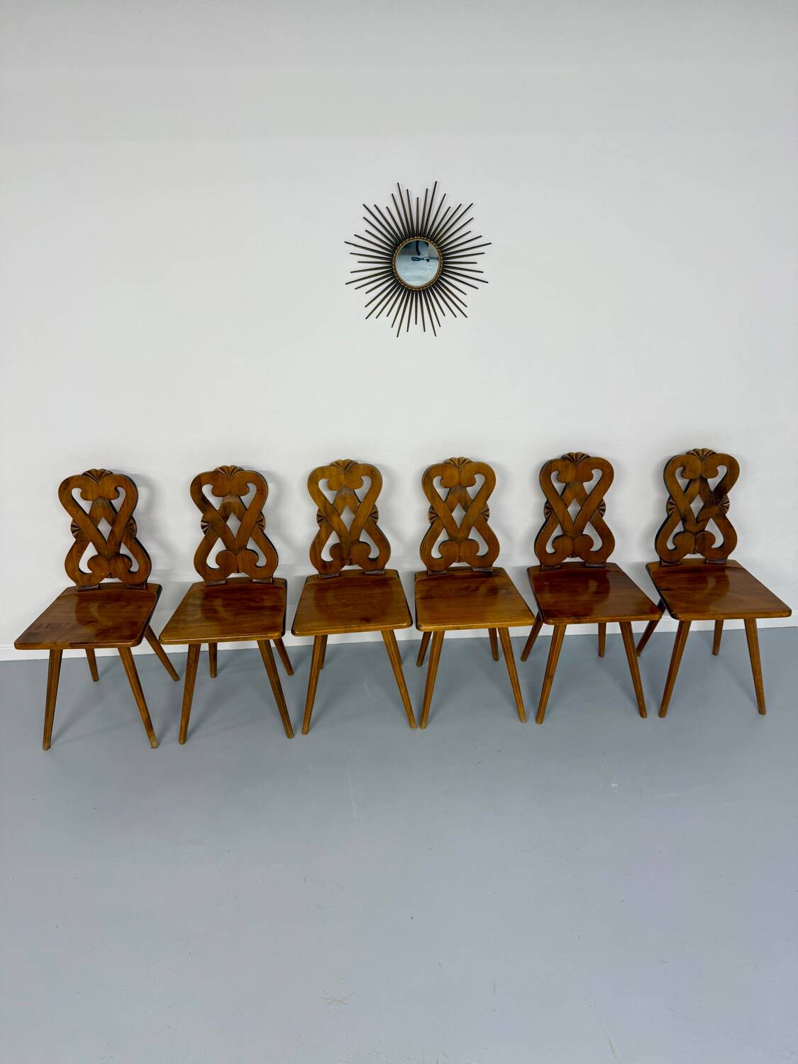Set of 6 Alsatian double heart chairs in solid oak, early 20th century