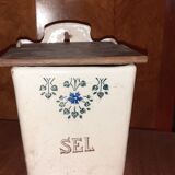Salt box in faience and wood