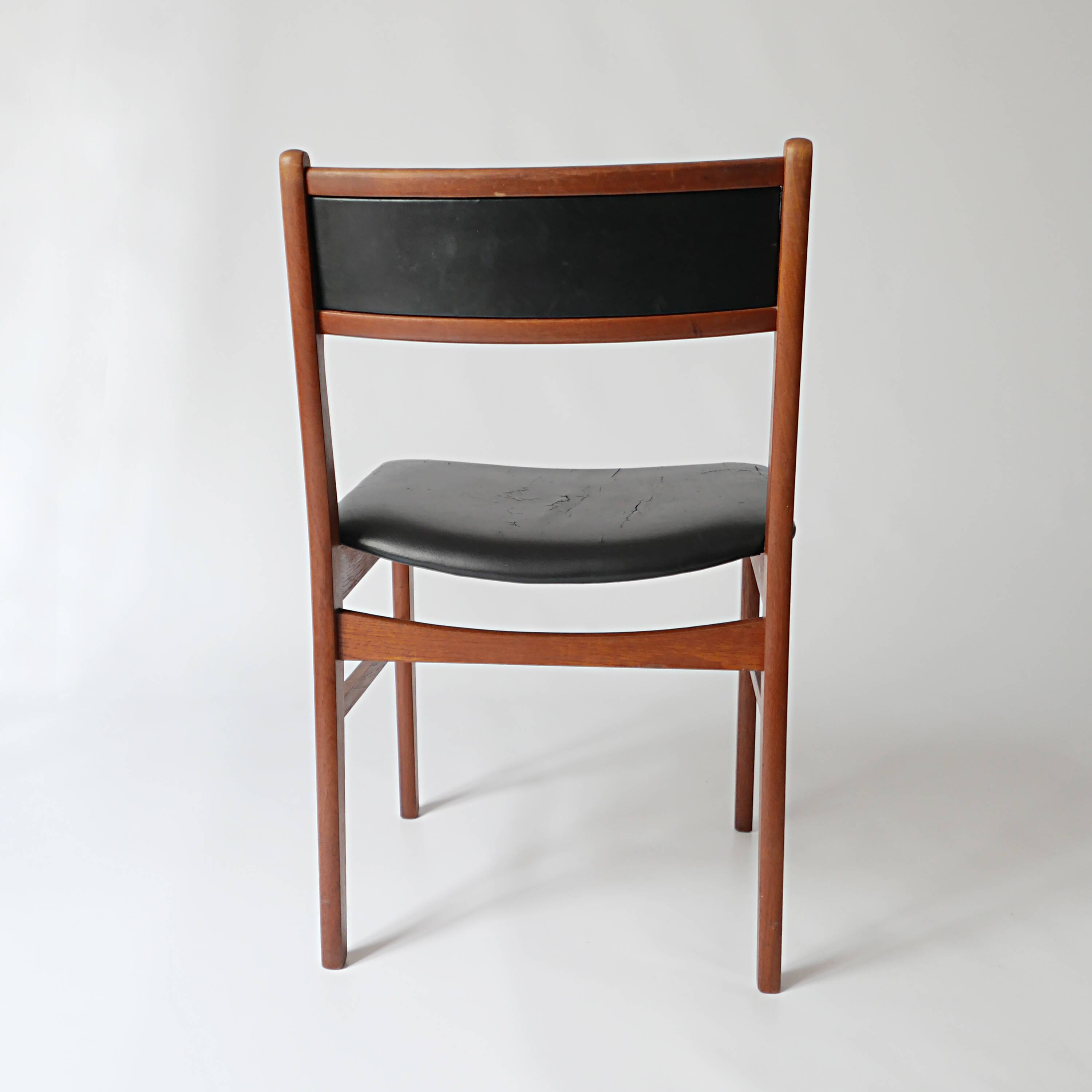 Pair of denmark chairs scandinavian design 1960s vintage 70s 1970s