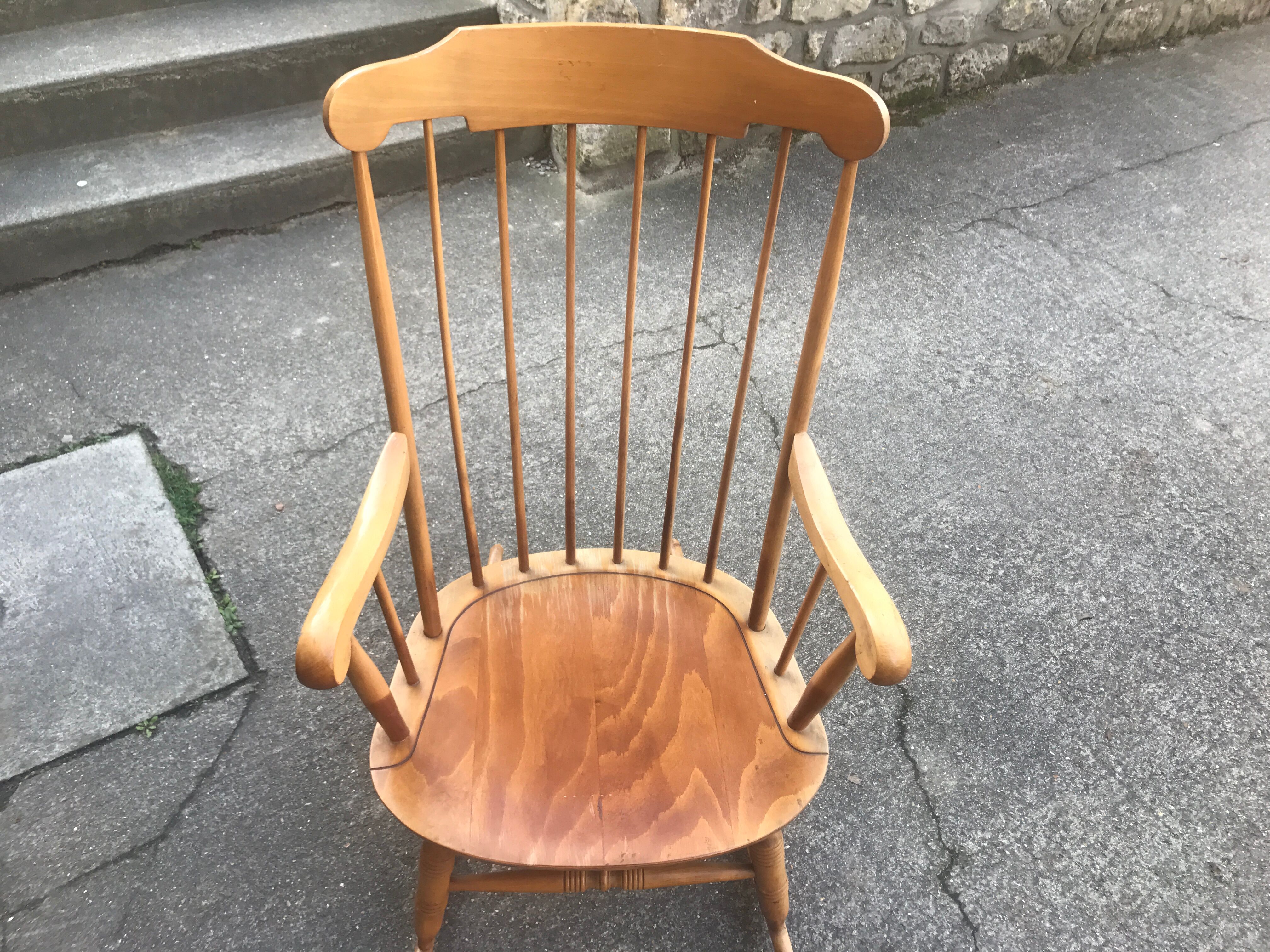 Vintage rocking chair
