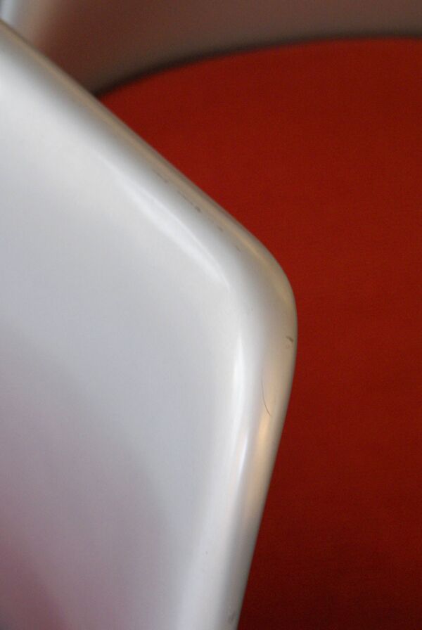Chaises Tulip d’Eero Saarinen – Édition 50e Anniversaire par Knoll