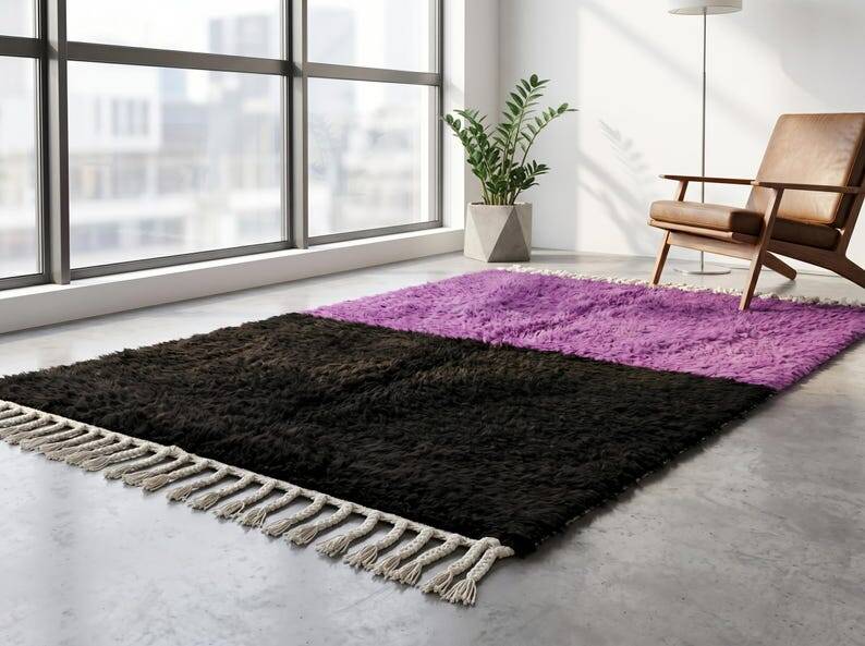 Handmade Moroccan rug 250cm x 150cm