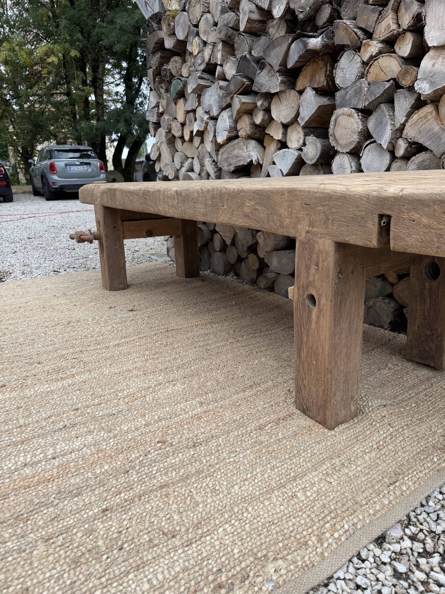 low carpenter's bench / TV cabinet bench