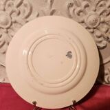 6 large Gien flat plates with hunting decor