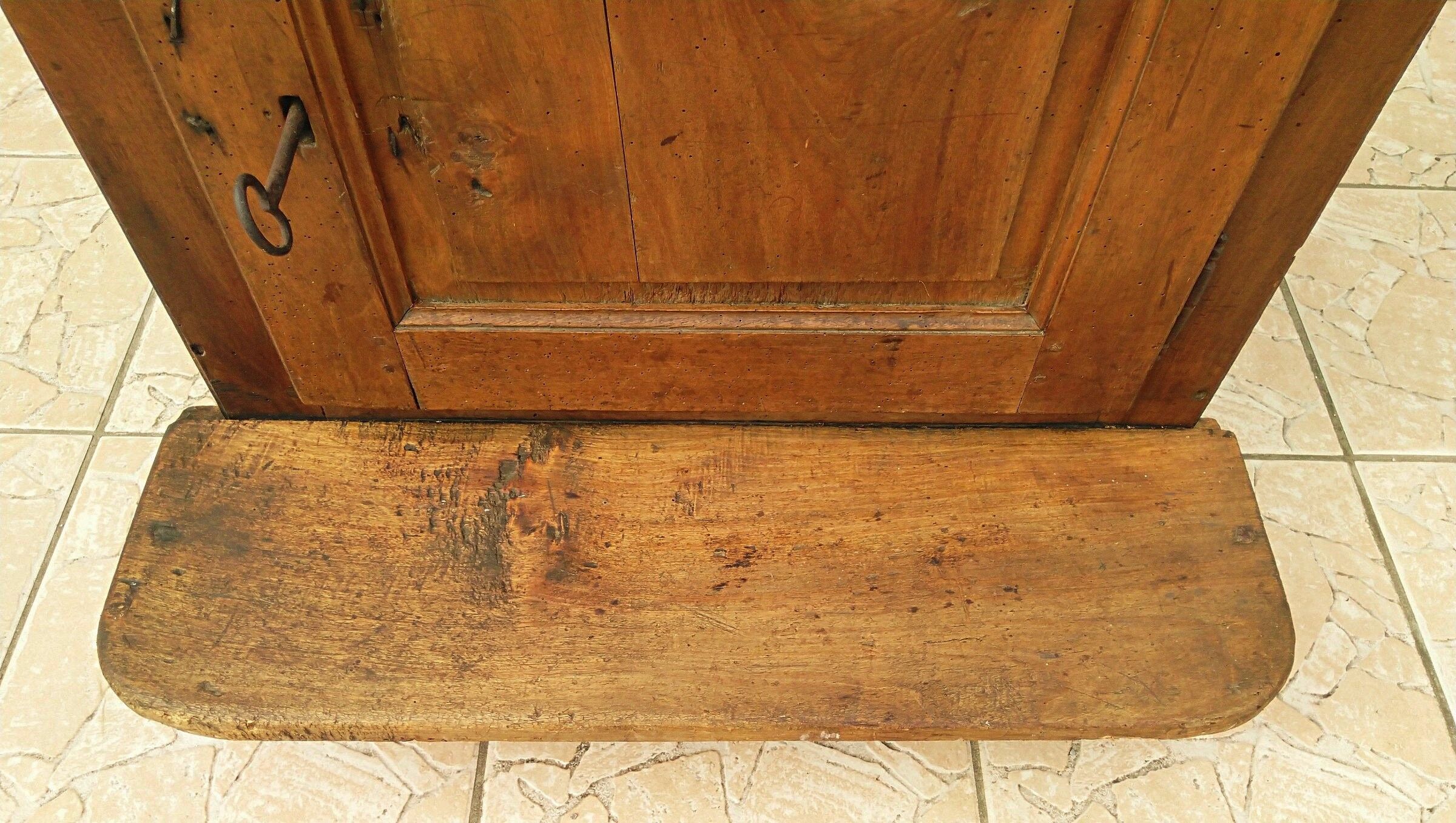 Walnut desk in the early 19th century