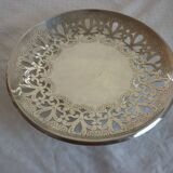 Openwork metal silver tripod top