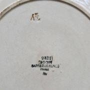 Old round hollow plate in Digoin Sarreguemines earthenware 9181